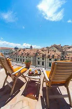 Arty Old Town By Irundo Hotel